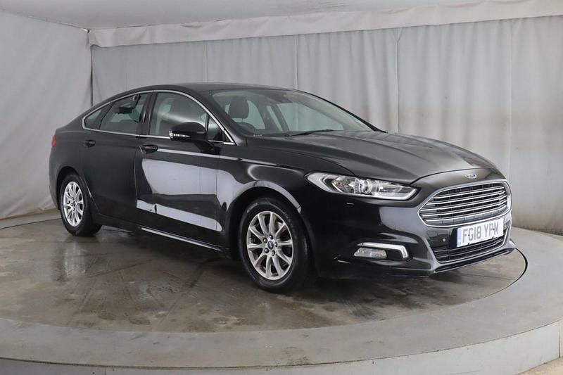 Black Used 2018 Ford Mondeo Titanium Hatchback | £5,750 (Good price) - Image 1/3