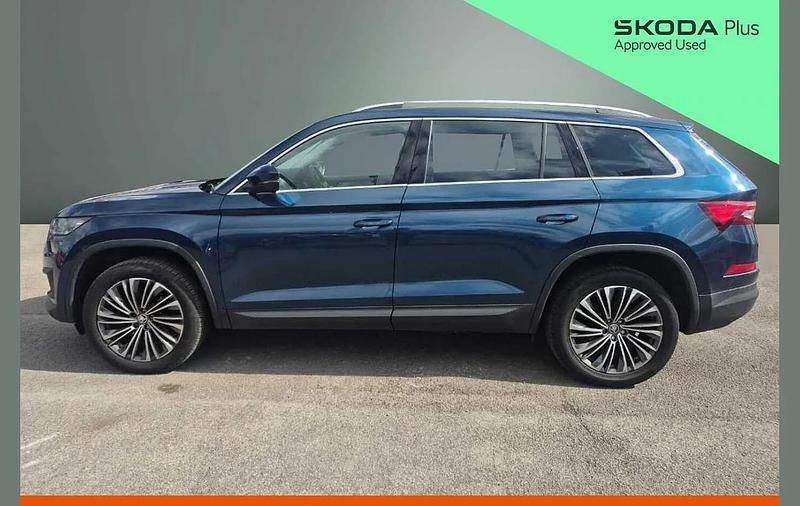 Used Skoda Kodiaq SE L Executive 150 HP (110 kW) 2023 Petrol blue metallic SUV
