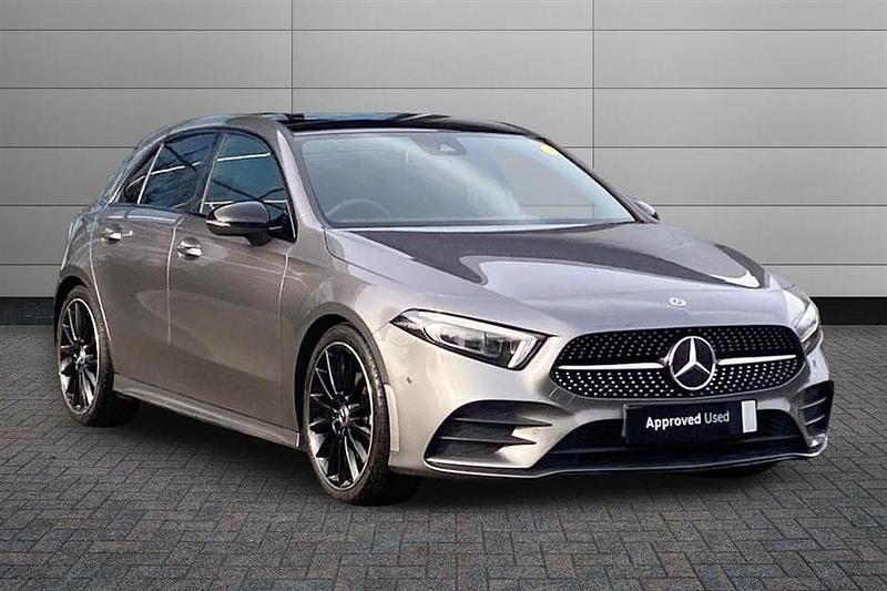 Used Mercedes A180 AMG Line Premium Plus 136 HP (100 kW) 2022 Grey Hatchback