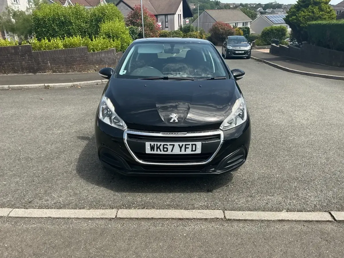 Used Peugeot 208 Active 2017 Black Hatchback