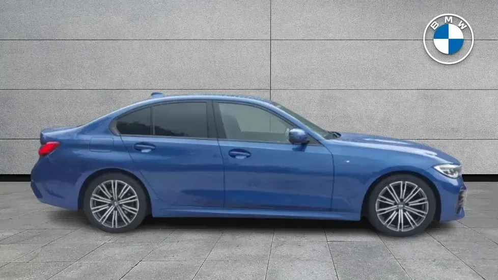 Used BMW 320 M Sport 190 HP (139 kW) 2019 Blue Sedan