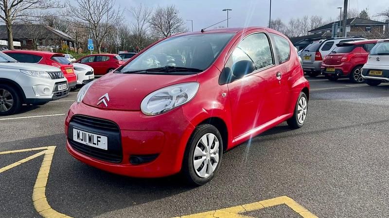 Used Citroën C1 VTR Sport 68 HP (50 kW) 2011 Red Hatchback