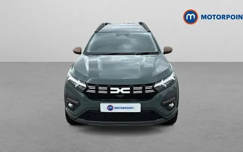 Used Dacia Jogger Extreme 141 HP (103 kW) 2025 MPV