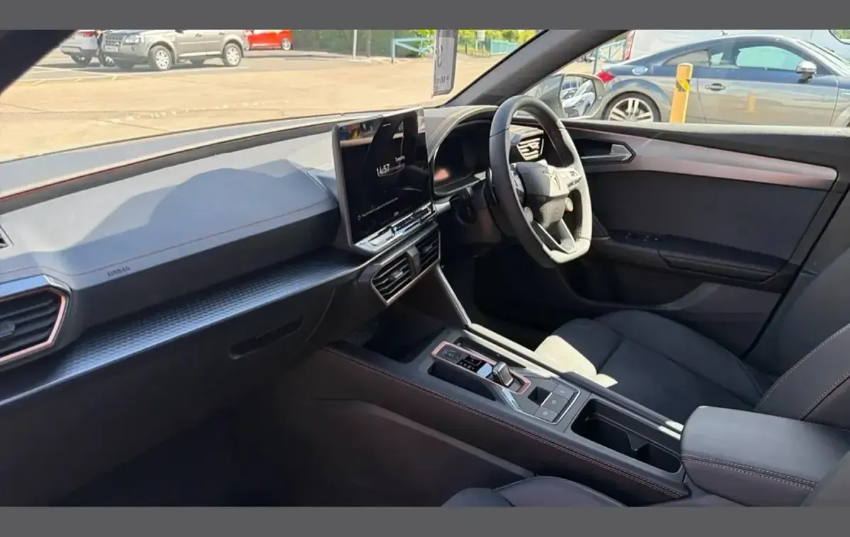 Used Cupra Leon 147 HP (108 kW) 2026 Grey Estate