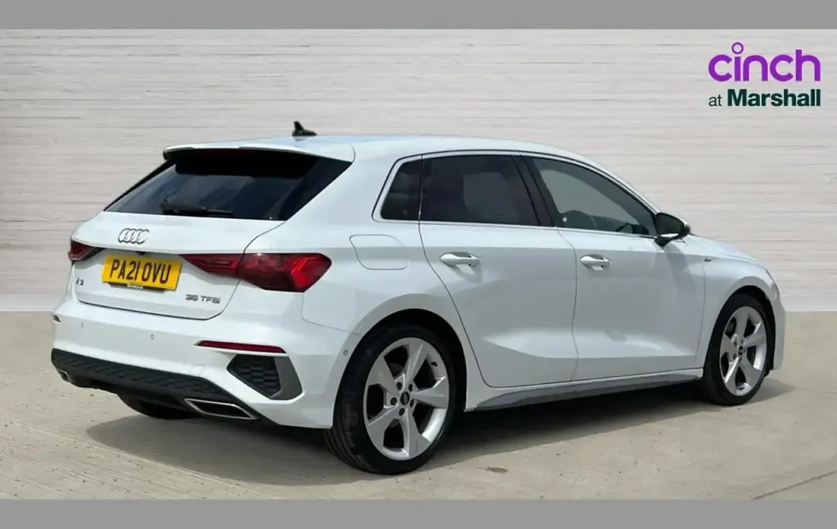 Used Audi A3 S-Line 147 HP (108 kW) 2021 White Sedan