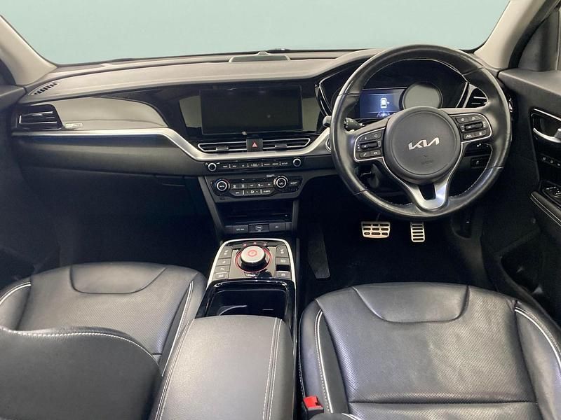 Used Kia e-Niro 147 kW (201 HP) 2021 Black SUV