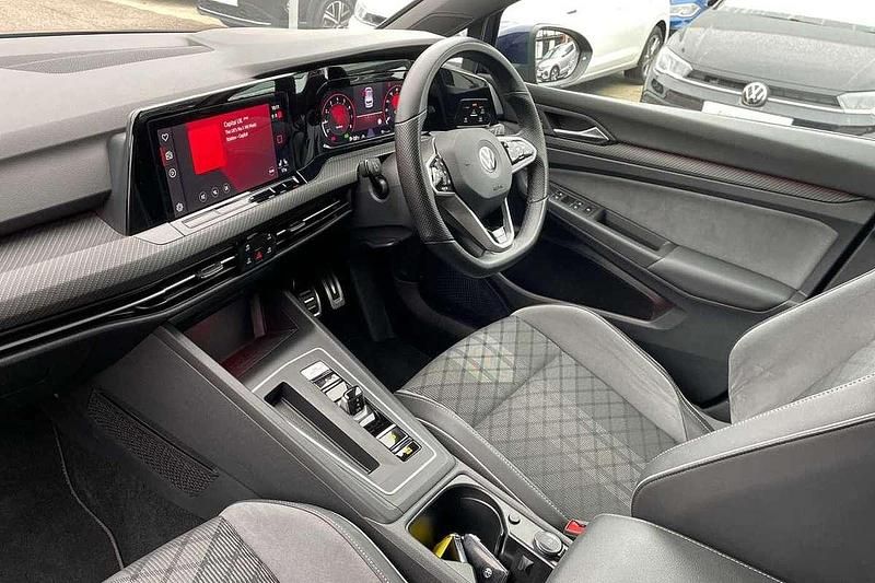 Image 2/4