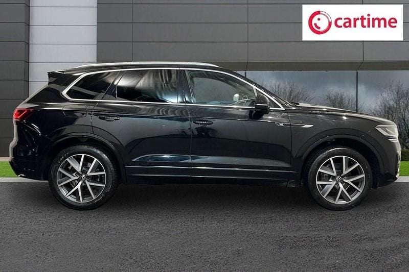 Used VW Touareg R-line 231 HP (169 kW) 2022 Black SUV
