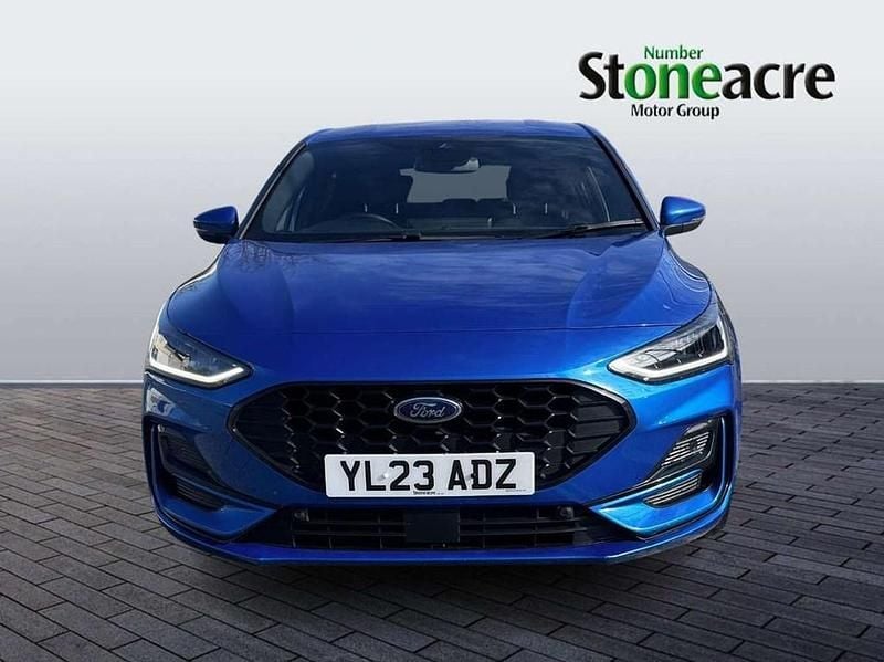 Used Ford Focus ST-Line 125 HP (91 kW) 2023 Blue Hatchback