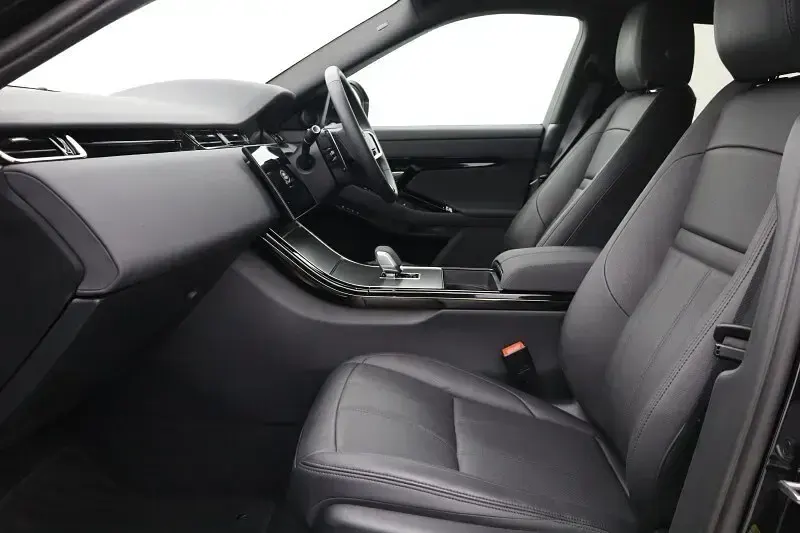 Used Land Rover Range Rover evoque S 163 HP (119 kW) 2025 Black SUV