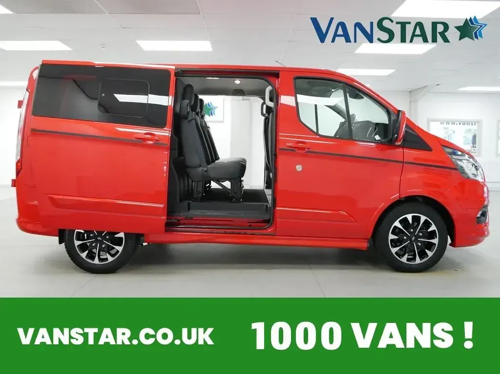 Used Ford Transit Custom Sport 185 HP (136 kW) 2021 Red Estate
