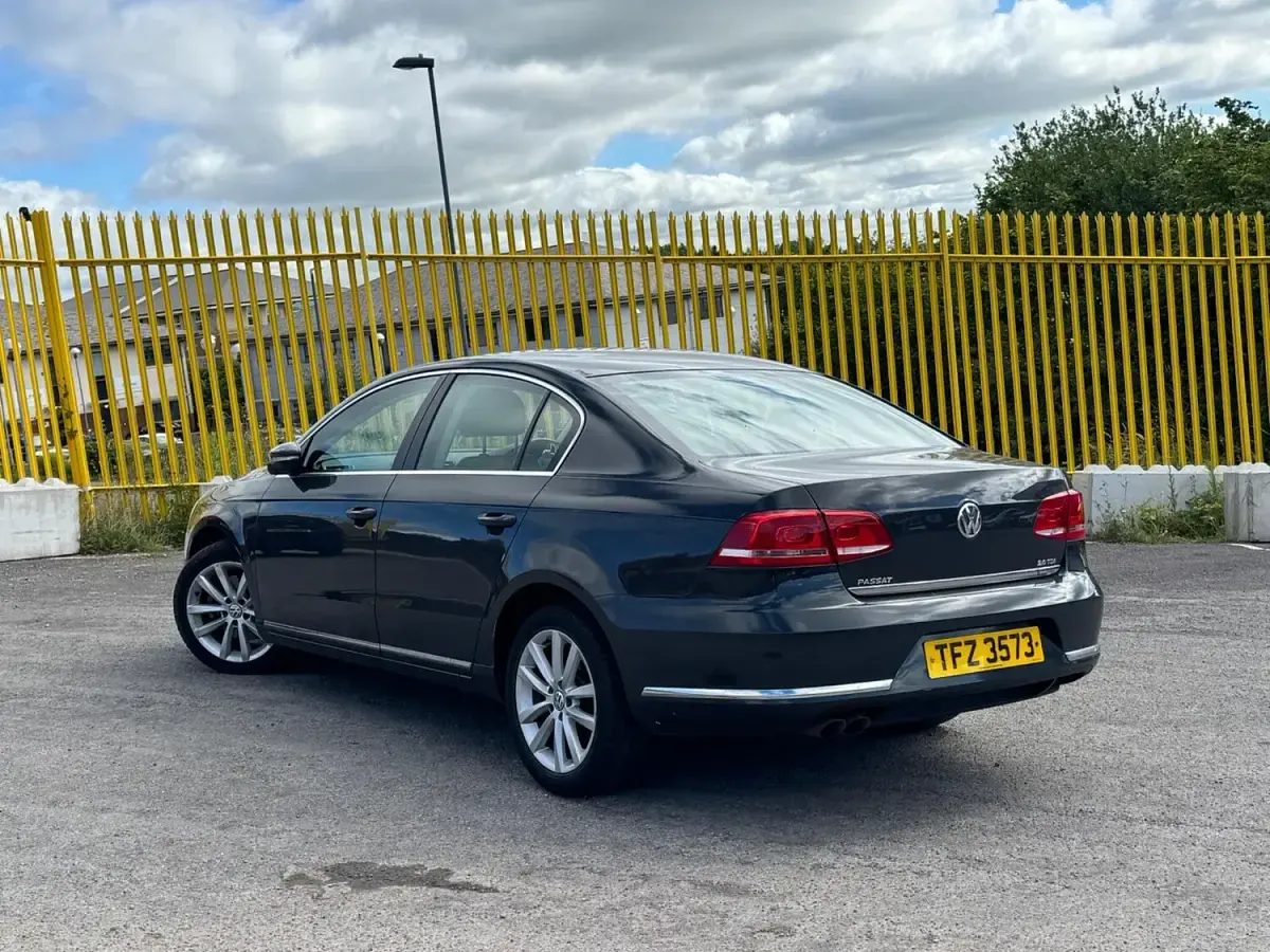 Used VW Passat Executive 2014 Grey Sedan