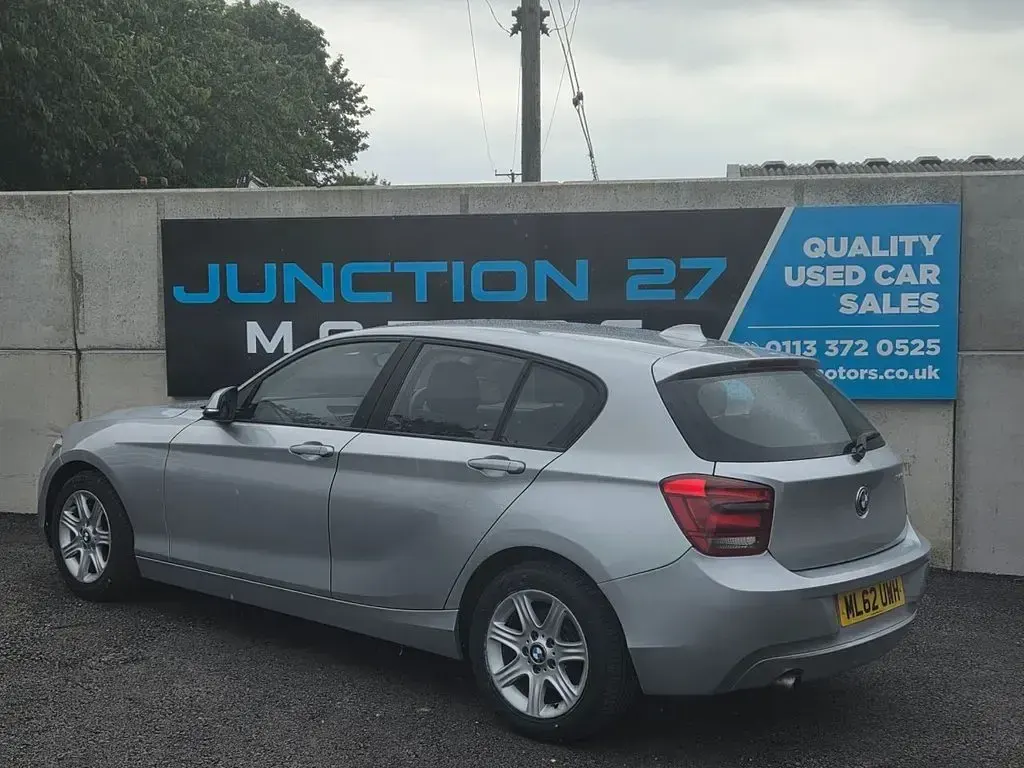 Used BMW 114 102 HP (75 kW) 2012 Silver Hatchback