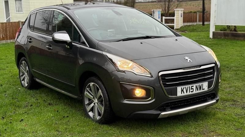 Begagnad Peugeot 3008 Allure 2015 Grå Halvkombi