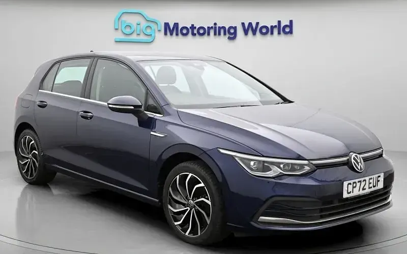 Used VW Golf VIII Style 131 HP (96 kW) 2023 Hatchback