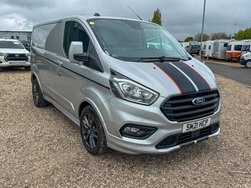 Used Ford Transit Custom Sport 185 HP (136 kW) 2021 Silver Van