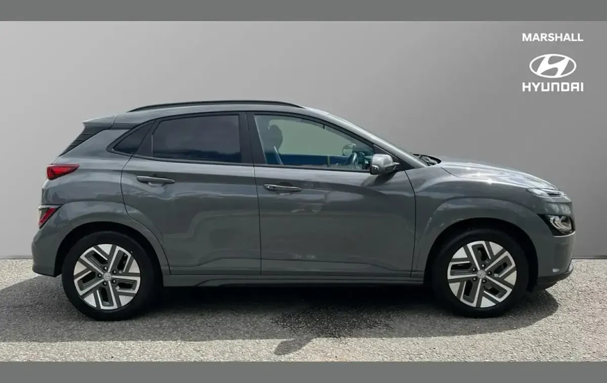 Used Hyundai Kona Premium 147 kW (200 HP) 2022 Grey SUV