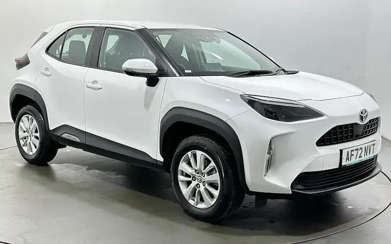 Used Toyota Yaris Hybrid 116 HP (85 kW) 2026 Estate