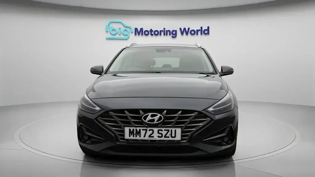Used Hyundai i30 Premium 120 HP (88 kW) 2022 Grey Estate