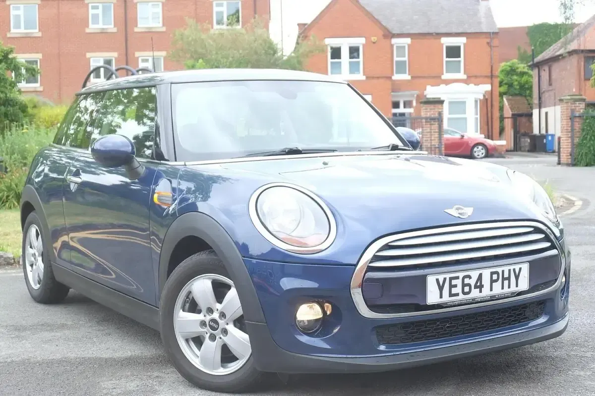Used Mini Cooper Hatch 136 HP (100 kW) 2014 Blue Hatchback