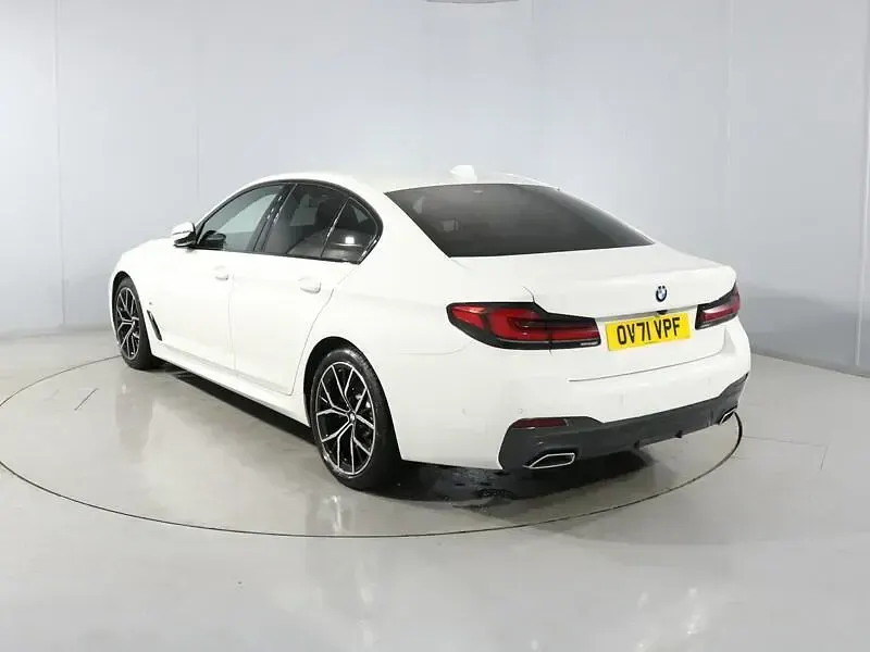 Used BMW 520 M Sport 187 HP (137 kW) 2021 White Sedan