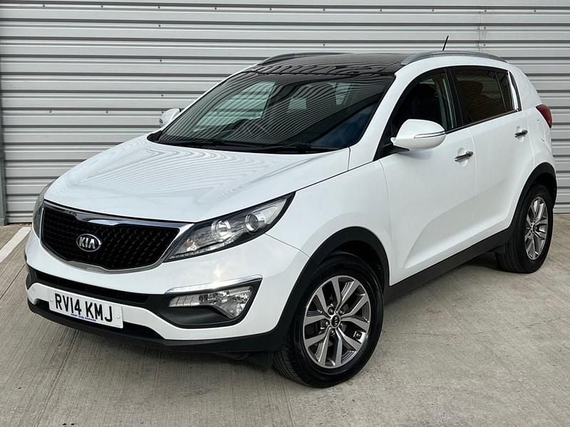 White Used 2014 Kia Sportage SUV | £2,990 (Super price) - Image 1/4