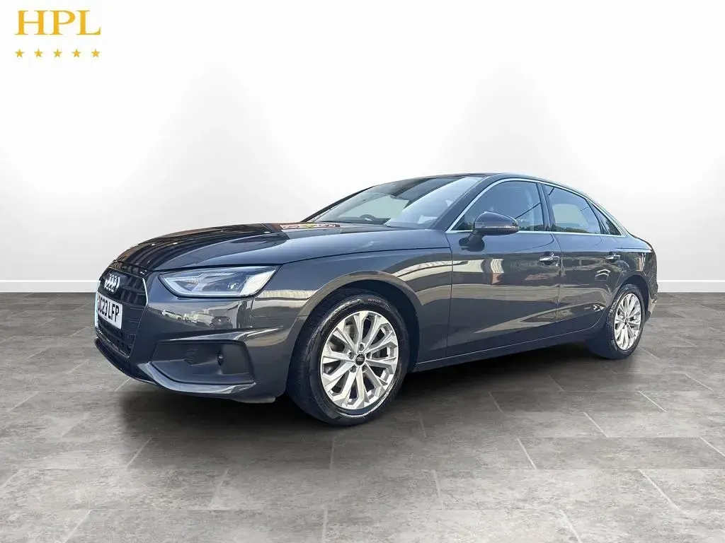 Used Audi A4 Comfort 150 HP (110 kW) 2023 Grey Sedan