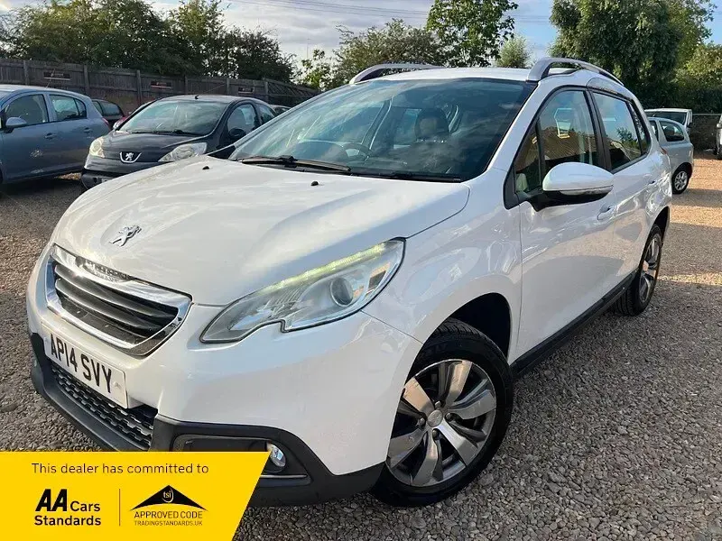 Used Peugeot 2008 Active 80 HP (58 kW) 2014 White SUV