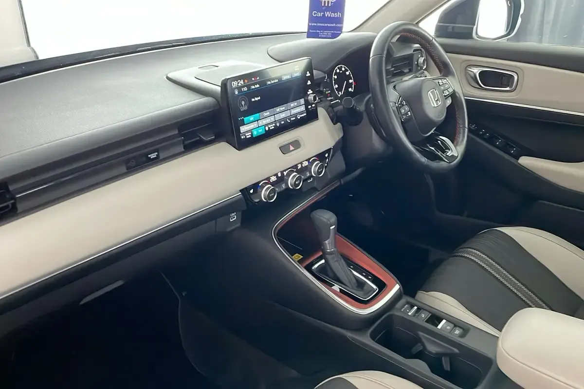 Używany Honda HR-V Advance 131 KM (96 kW) 2023 Szary SUV