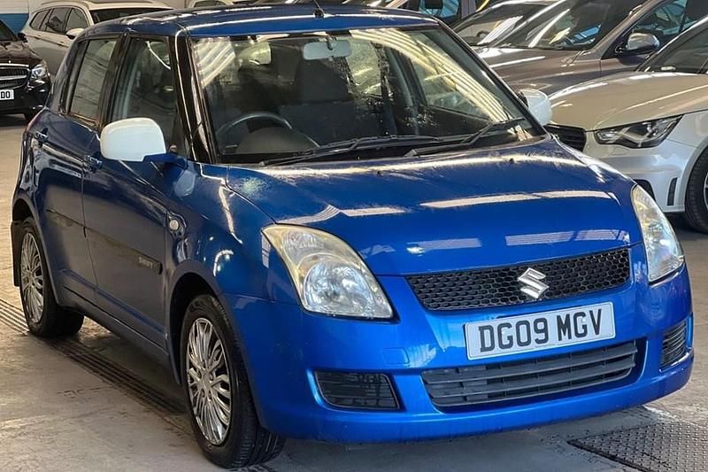 Used Suzuki Swift GL 2009 Blue Hatchback