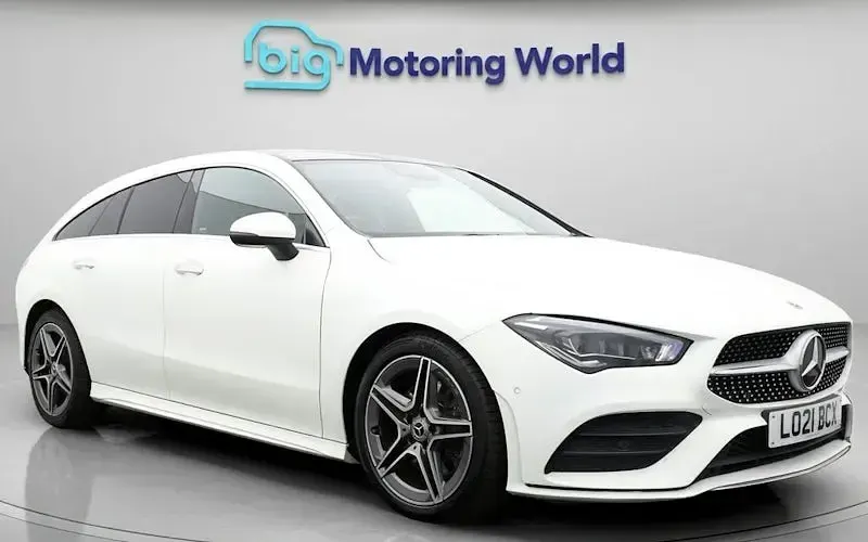 Used Mercedes CLA200 AMG Line Premium Plus 163 HP (119 kW) 2021 Coupe