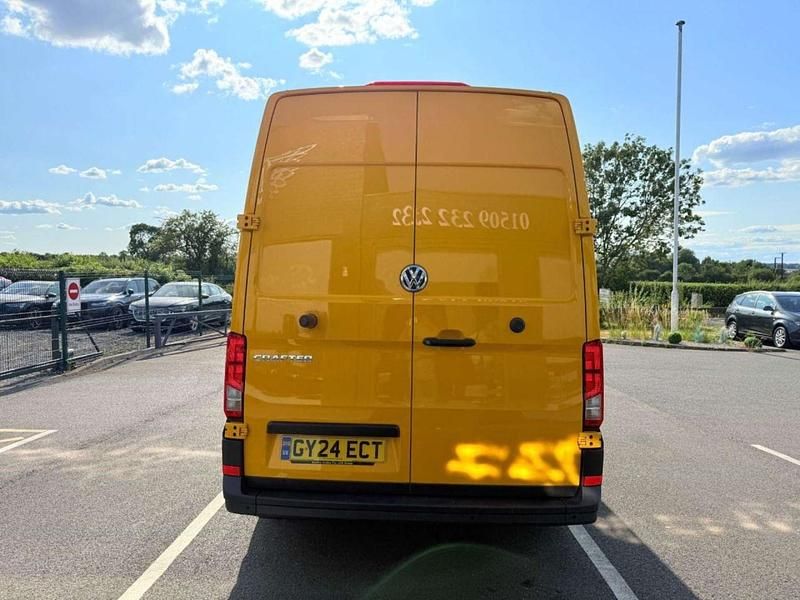 Used VW Crafter Trendline 140 HP (102 kW) 2024 Yellow Van