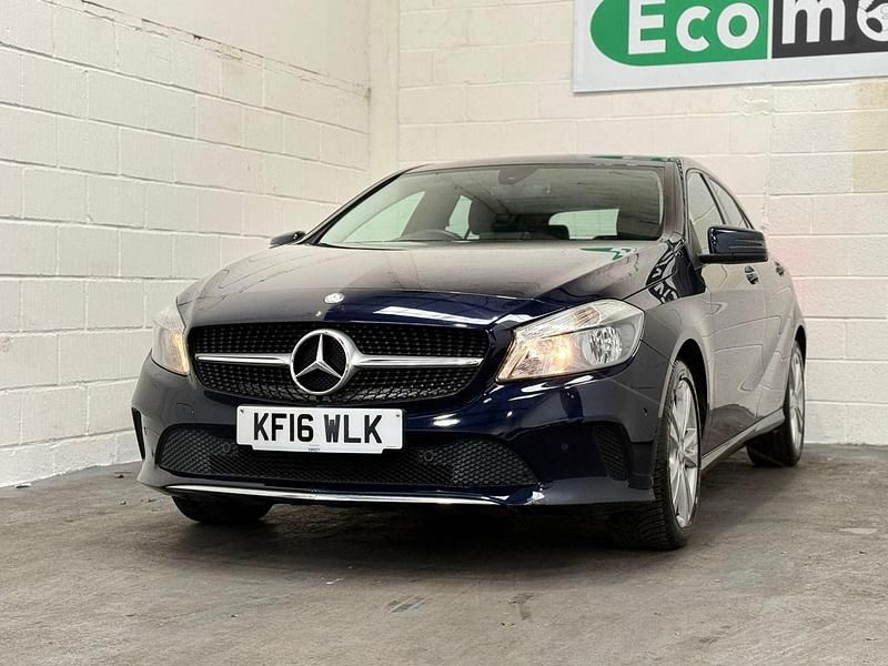Used Mercedes A180 Executive 2016 Blue Hatchback