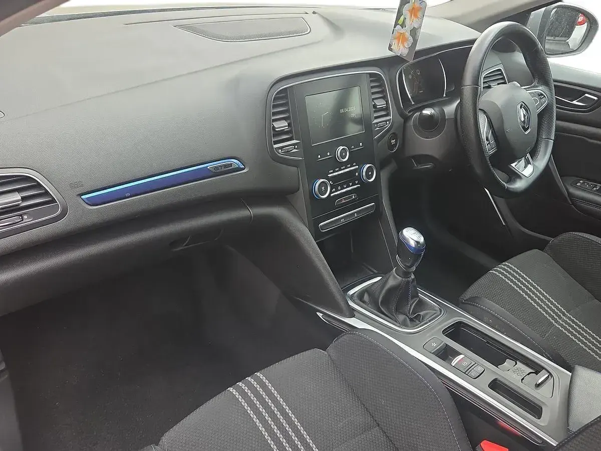 Used Renault Mégane GT Line GT-Line 2017 Silver Hatchback