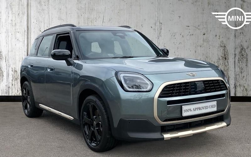 Green Used 2025 Mini Countryman Exclusive SUV | £31,074 (Good price) - Image 1/4