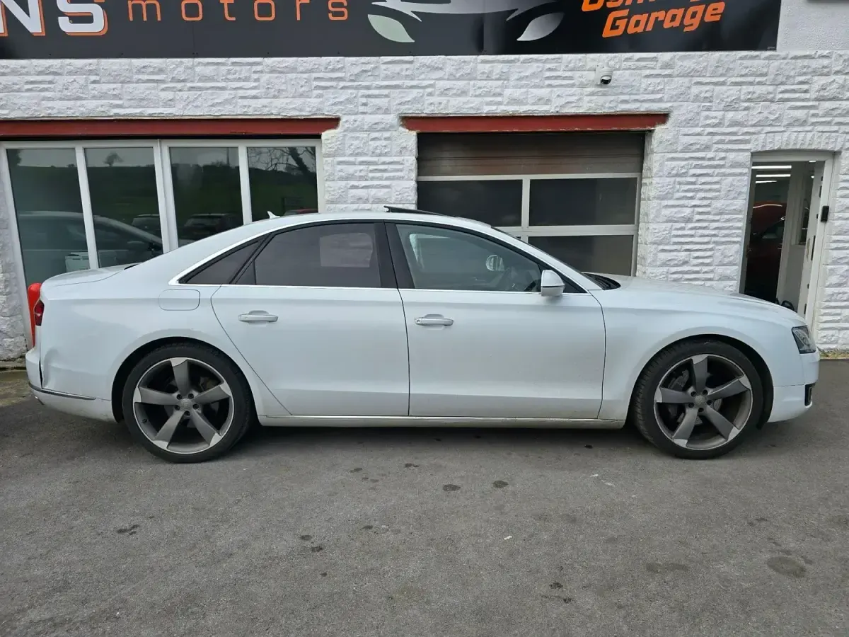 Usado Audi A8 Sport 2015 Branco Sedan