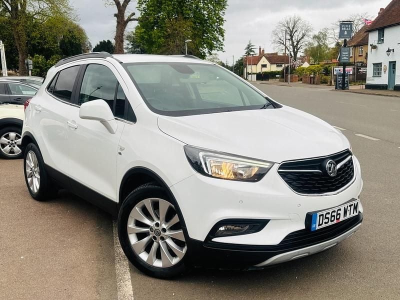 Used Vauxhall Mokka X Elite 136 HP (100 kW) 2016 White SUV