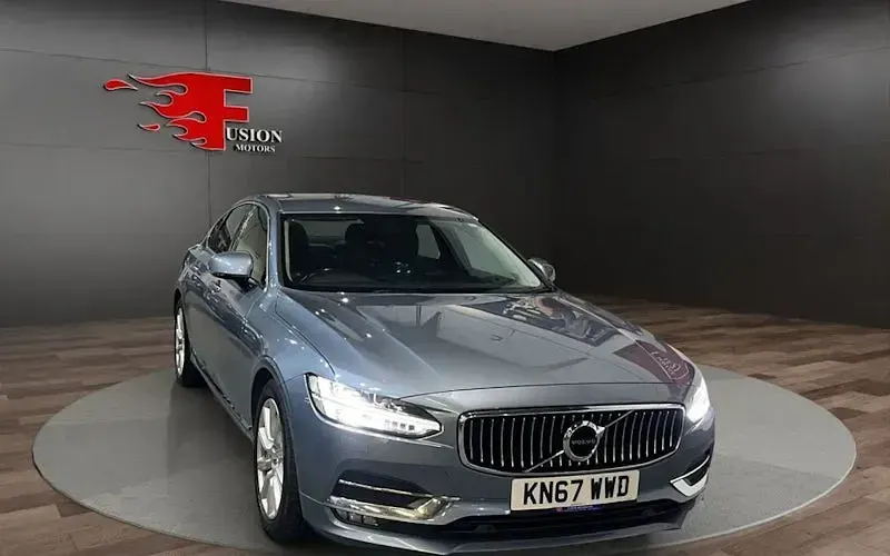Used Volvo S90 Inscription 235 HP (172 kW) 2019 Sedan