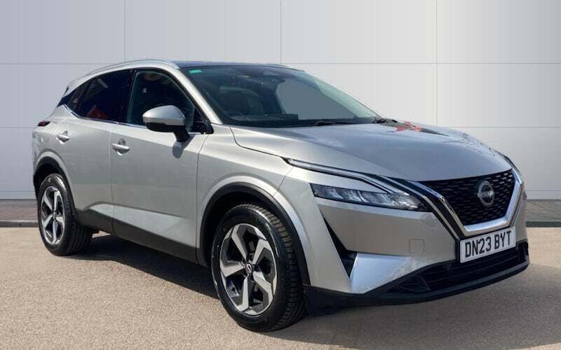 Used 2022 Nissan Qashqai N-Connecta SUV | £18,892 (A bit pricey) - Image 1/4
