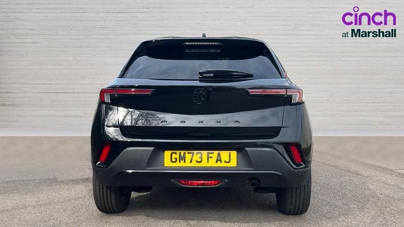 Second-hand Vauxhall Mokka 100 CP (73 kW) 2023 Negru SUV
