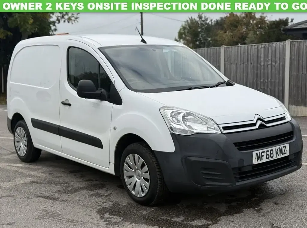 Używany Citroën Berlingo 100 KM (73 kW) 2018 Biały Minivan