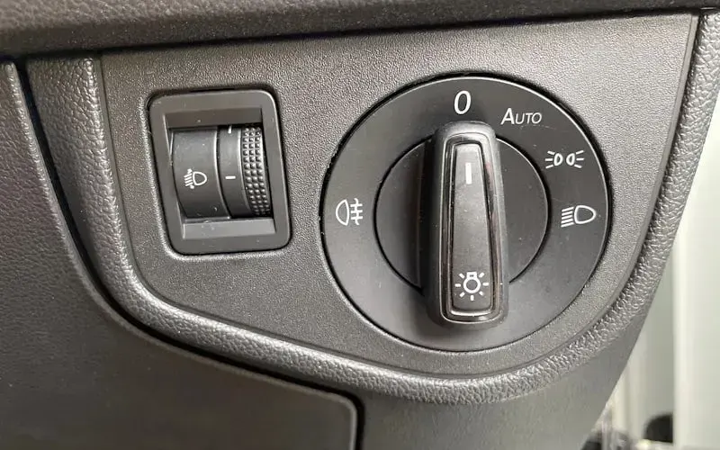 Used VW Polo SE 95 HP (69 kW) 2020 Silver Hatchback