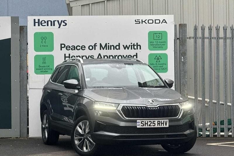 Graphite grey metallic New 2025 Skoda Karoq SE L SUV | £25,995 (Good price) - Image 1/4