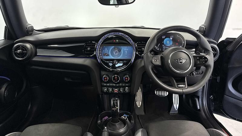 Used Mini Cooper S Hatch 176 HP (129 kW) 2024 Black Hatchback