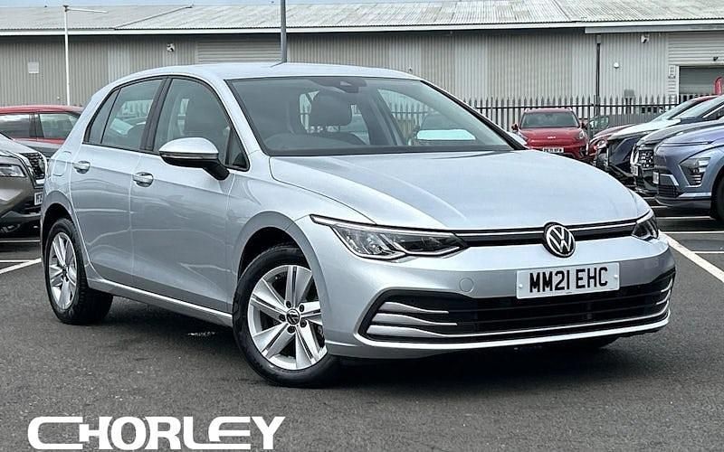 Used 2024 VW Golf VIII Life Hatchback | £16,041 (Super price) - Image 1/4