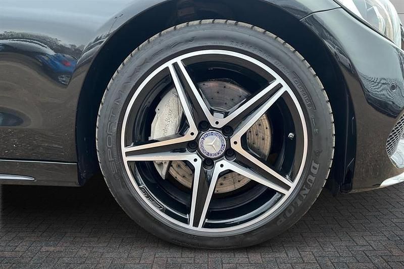 Used Mercedes C250 AMG Line Premium 204 HP (150 kW) 2016 Black Sedan