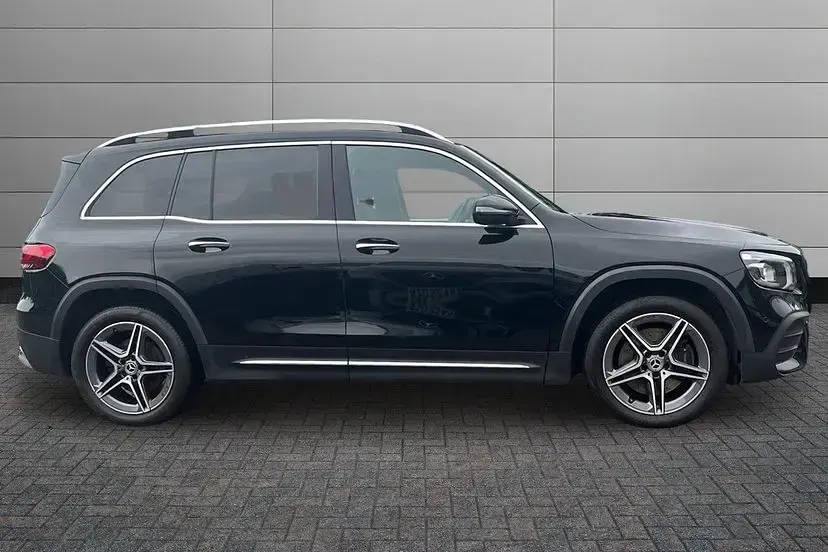 Used Mercedes GLB220 AMG Line Premium 190 HP (139 kW) 2021 Cosmos black SUV
