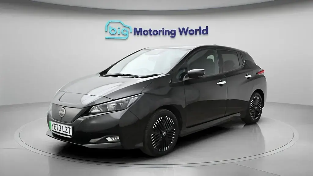 Used Nissan Leaf N-Connecta 110 kW (150 HP) 2023 Hatchback