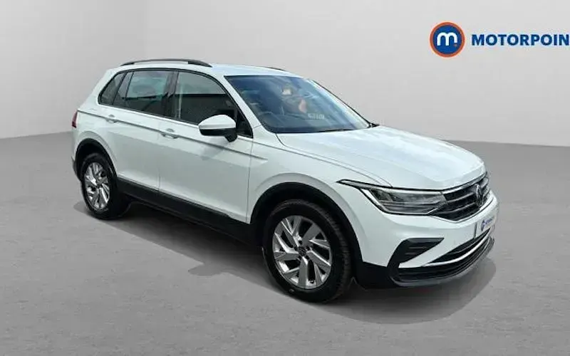 Second-hand VW Tiguan Life 150 CP (110 kW) 2023 SUV