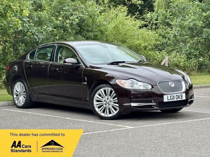 Red Used 2011 Jaguar XF Premium Luxury Sedan | £5,895 (Fair price) - Image 1/4